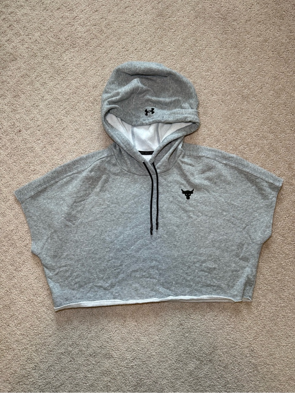 Under Armour Gray Cropped Hooded Pullover Size S